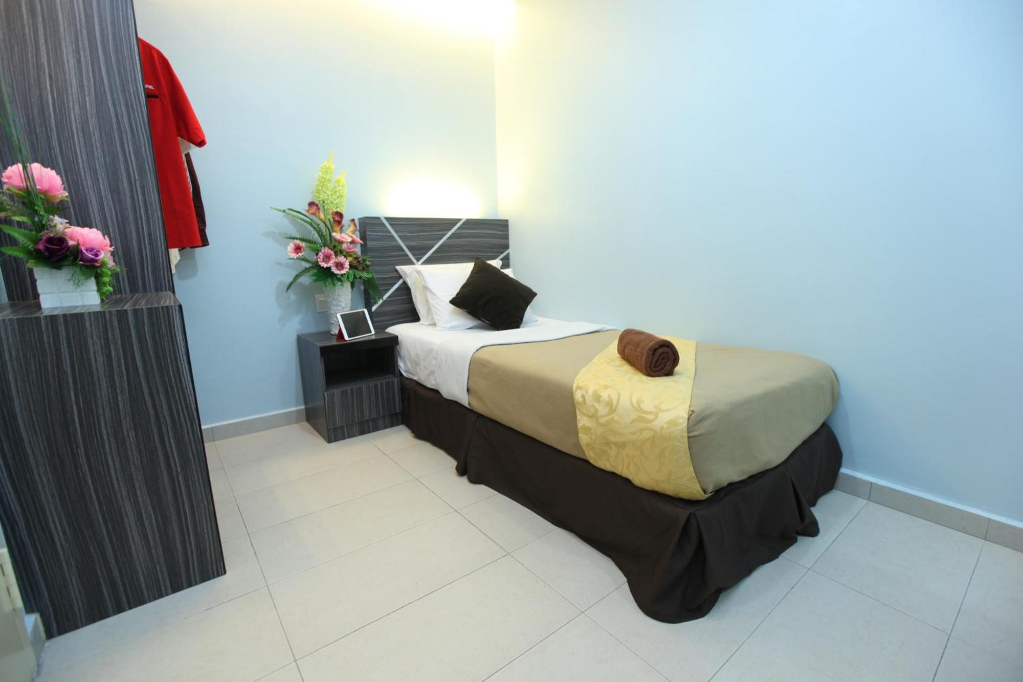 Al Huda Hotel Malacca Екстериор снимка